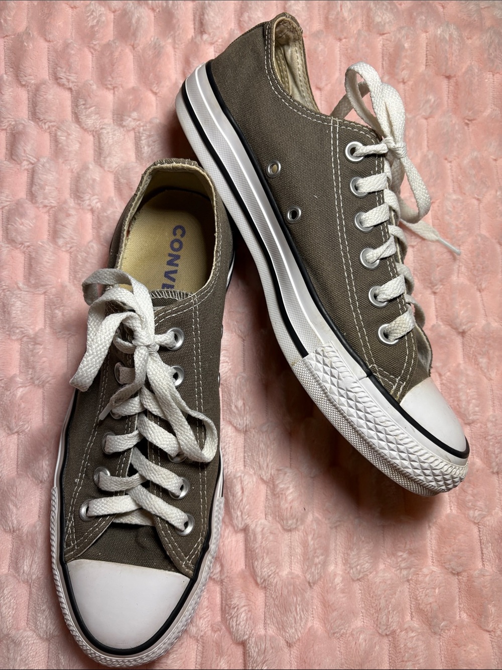 Converse Women’s Low Top Canvas Sneakers